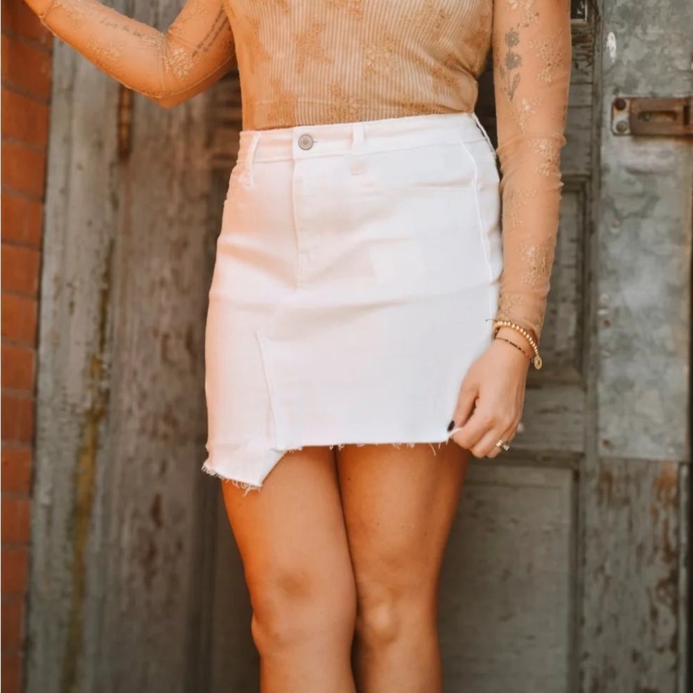 Express Asymmetrical Denim Skirt White Size 12 NWOT